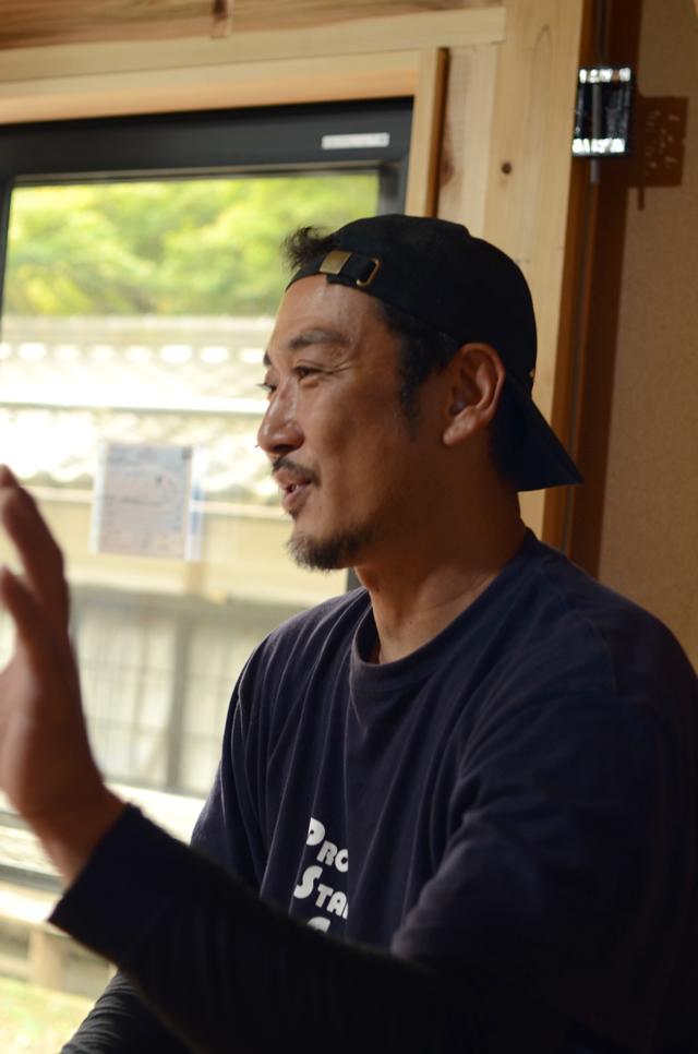 インタビュー時：エビナ製材の「大工力」の要、大工の濱田拓大さん